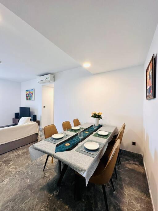 D1Mension 3Br Luxury Condo City Center In Dist 1 โฮจิมินห์ซิตี้ ภายนอก รูปภาพ